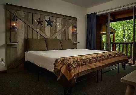 Twin Lakes Camp Resort DeFuniak Springs Exterior photo